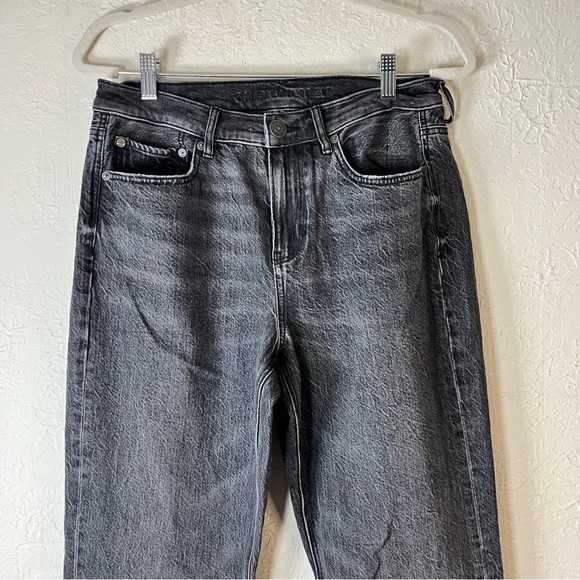 American Eagle 90s Bootcut High Waisted Jeans in Black Wash - Picture 3 of 15